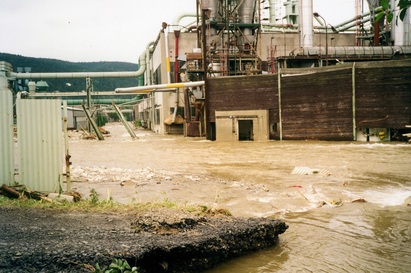 Povodně na Dřevokombinátu v roce 1997